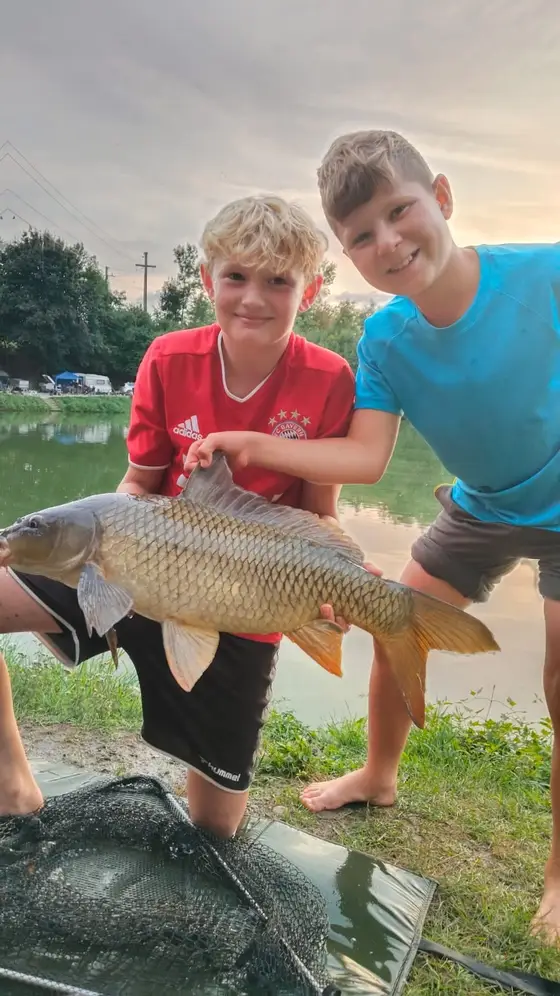 Fangfoto 118 von 150 vom Mongo-Teich