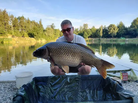 Fangfoto 53 von 150 vom Mongo-Teich